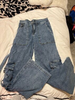 jeans